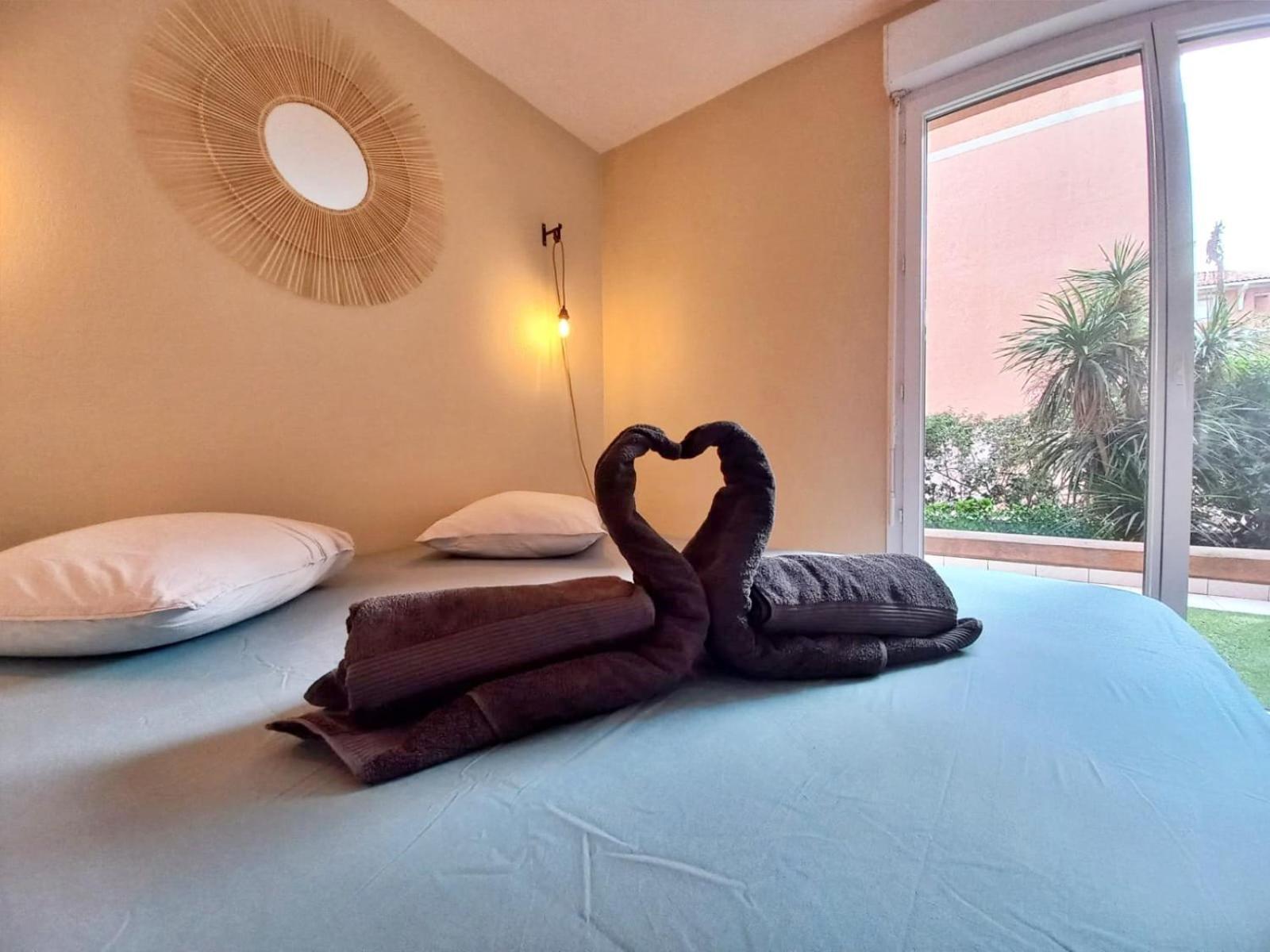 Port Frejus - Tout A Pied - Wifi - Clim Екстер'єр фото